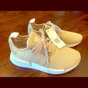 NWT Adidas Nomad R 1 Originals Size 6